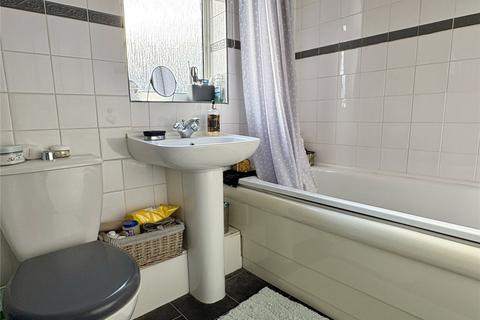 33 Bankside Close, Oldham, OL9 6TQ