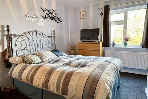 33 Bankside Close, Oldham, OL9 6TQ