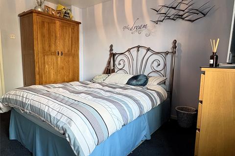 33 Bankside Close, Oldham, OL9 6TQ