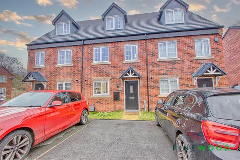 3 bedroom townhouse to rent, Milford Drive, Chesterfield S42