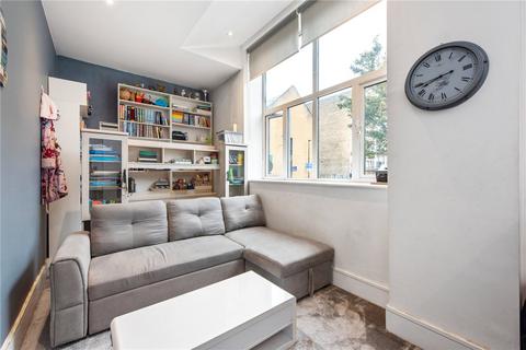 2 bedroom property to rent, Bernhard Baron House, 71 Henriques Street, London, E1