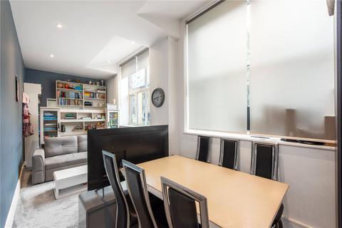 2 bedroom property to rent, Bernhard Baron House, 71 Henriques Street, London, E1