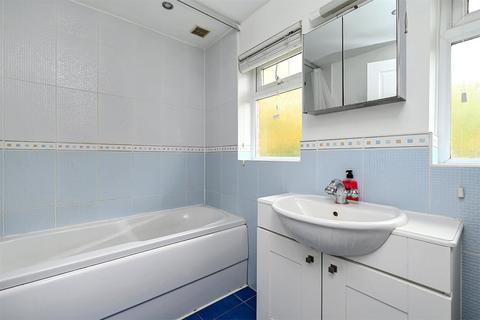 68 Field Lane, Frimley, Camberley, GU16 8JZ