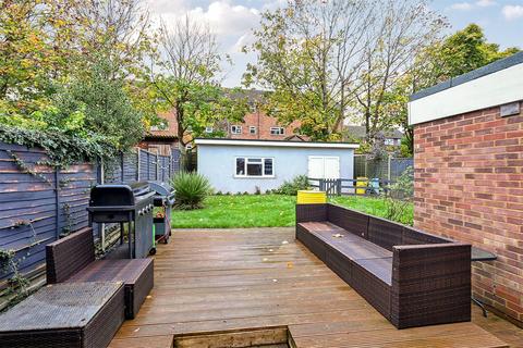 68 Field Lane, Frimley, Camberley, GU16 8JZ