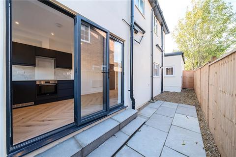 1 bedroom apartment for sale, Court Farm Road, London