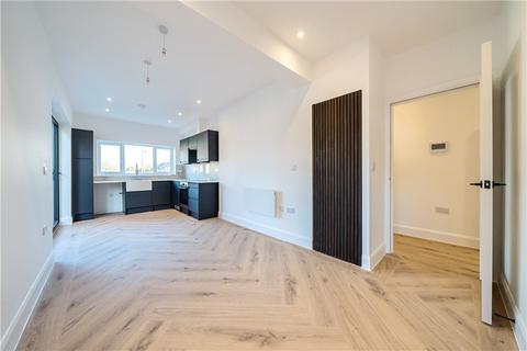 1 bedroom apartment for sale, Court Farm Road, London