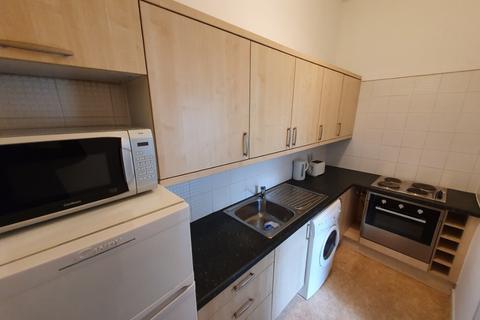 1 bedroom flat to rent, Bryson Road, Polwarth, Edinburgh, EH11