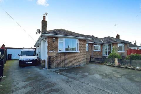 2 bedroom semi-detached bungalow to rent, Burned Grove, Shelf, Halifax