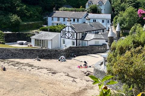 3 bedroom character property for sale, St. Catherines Cove, Fowey