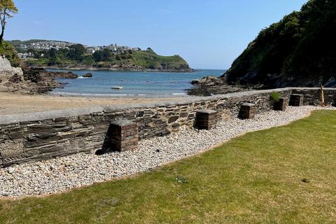 3 bedroom character property for sale, St. Catherines Cove, Fowey