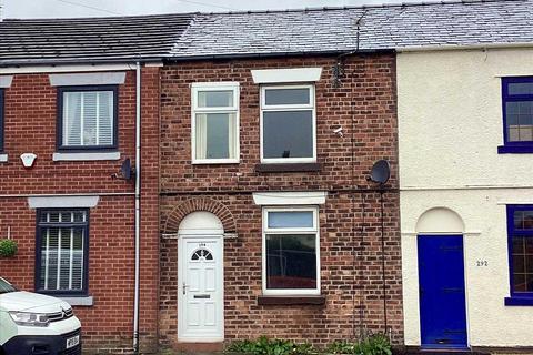 3 bedroom terraced house to rent, Preston Road, Wigan WN6