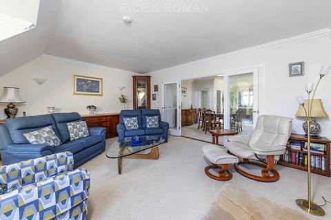 undefined, Horsham Road, Guildford GU5