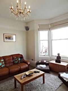 3 bedroom maisonette to rent, Hova Villas, Hove