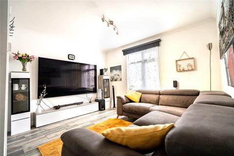 78b Manor Waye, Uxbridge, UB8 2BQ