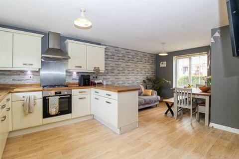 22 Mackie Road, Crigglestone, Wakefield, WF4 3FS