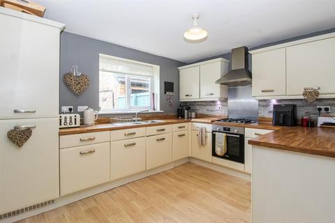 22 Mackie Road, Crigglestone, Wakefield, WF4 3FS