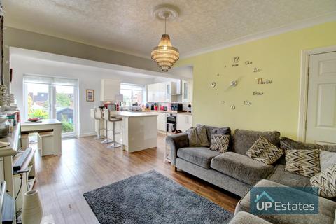 4 bedroom end of terrace house for sale, Hermitage Road, Poets Corner, Wyken, Coventry