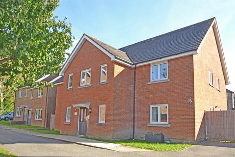 2 bedroom flat for sale, Storrington, Pulborough, West Sussex, RH20