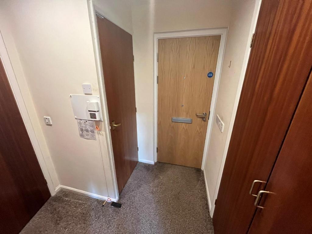 Hallway.jpg