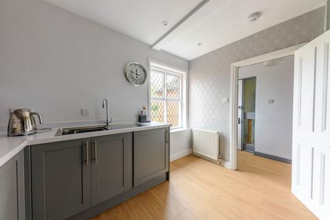 2 bedroom apartment for sale, Park Lane, Bewdley DY12