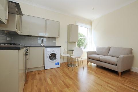 1 bedroom flat to rent, Stoke Newington Road, Stoke Newington