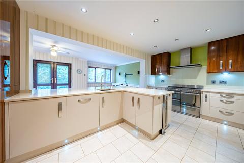 5 bedroom detached house for sale, Ibbetson Oval, Churwell, Morley, Leeds