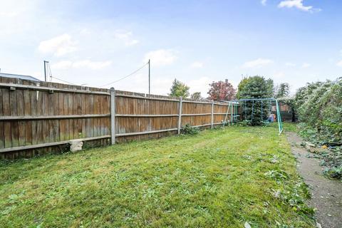 4 Gunn Road, Swanscombe, DA10 0JL