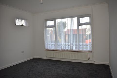 2 bedroom bungalow to rent, Palmerston Avenue, Broadstairs, CT10