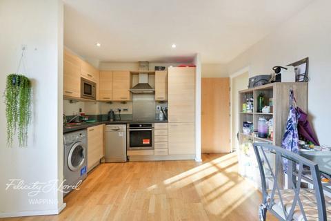 2 bedroom flat for sale, Devonport Street, London, E1