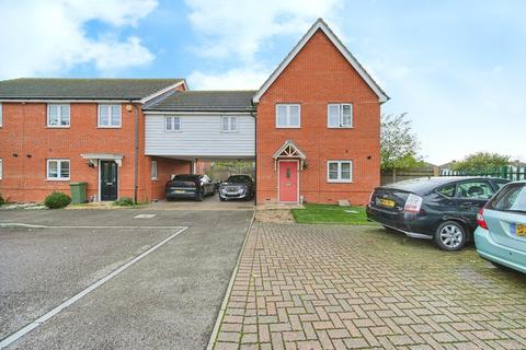 4 bedroom end of terrace house for sale, Regna Close, Rainham RM13