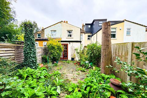 60 Michael Road, Leytonstone, London, E11 3DY