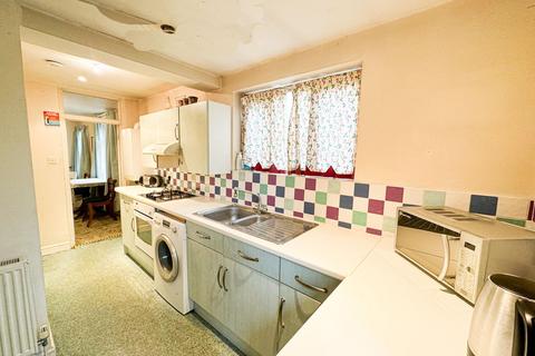60 Michael Road, Leytonstone, London, E11 3DY