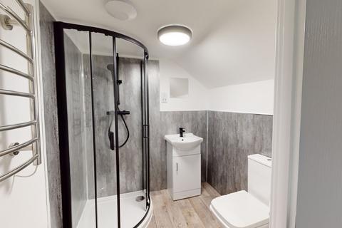 3 bedroom terraced house to rent, Flat 7 11-13 Low Pavement, Nottingham, NG1 7DQ