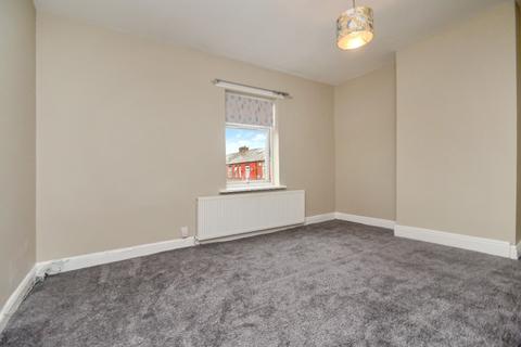 2 bedroom end of terrace house to rent, Randolph Street, Manchester M19