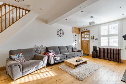 12 Halefield Road, London, N17 9XR
