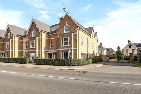 2 bedroom apartment for sale, St. Leonards Road, Windsor