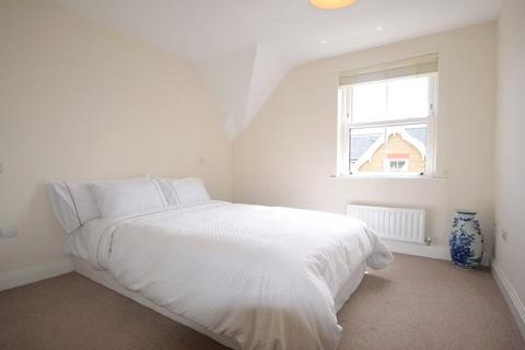 2 bedroom apartment for sale, St. Leonards Road, Windsor