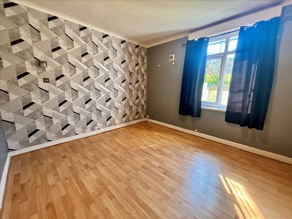 MASTER BEDROOM 4.50m