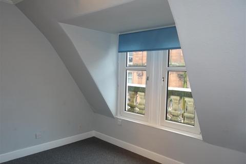 1 bedroom flat to rent, Kinnoull Street, Perth