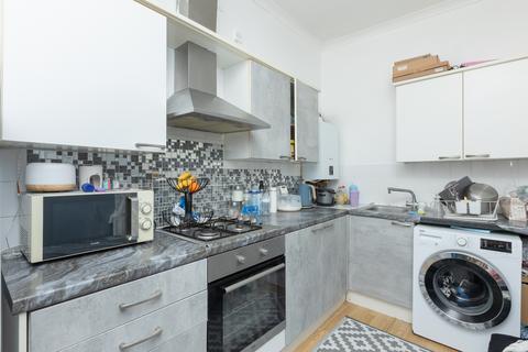 1 bedroom flat for sale, Cheriton Road, Folkestone CT20