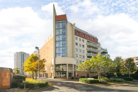 2 bedroom apartment for sale, Wards Wharf Approach, London E16