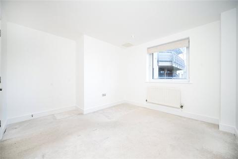 2 bedroom apartment for sale, Wards Wharf Approach, London E16