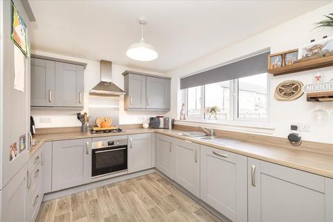 34 Limefield Gardens, Gorebridge, EH23 4RT