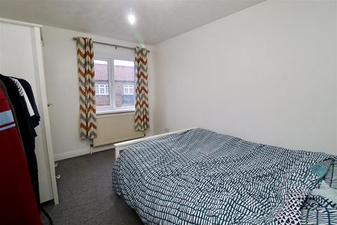 1 bedroom flat to rent, Southgate, Market Weighton