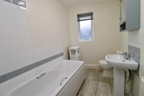 1 bedroom flat to rent, Southgate, Market Weighton