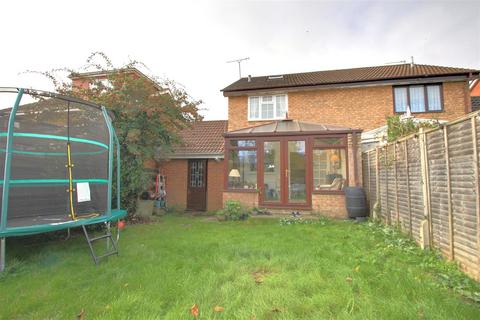 3 bedroom semi-detached house for sale, Abbey Drive, Abbots Langley