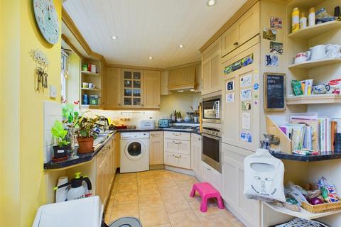 5 bedroom terraced house for sale, Torr Street, Buxton