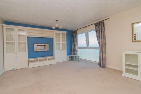 2 bedroom flat for sale, The Parade, Birchington, CT7