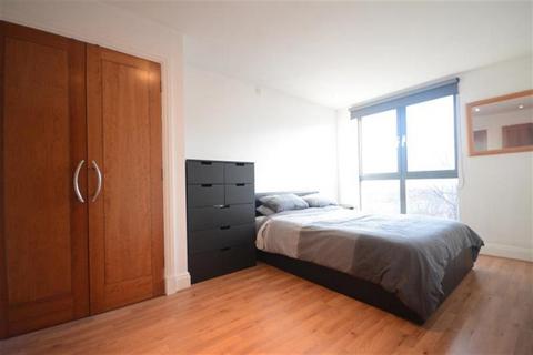 2 bedroom apartment to rent, The Point, Bellar Gate, Lace Market