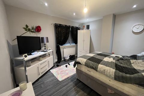 8 Parish View, Salford, M5 3PA